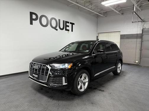 2022 Audi Q7 45 Premium Plus