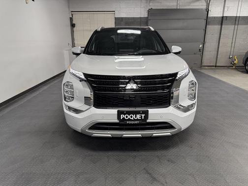 2023 Mitsubishi Outlander PHEV SEL