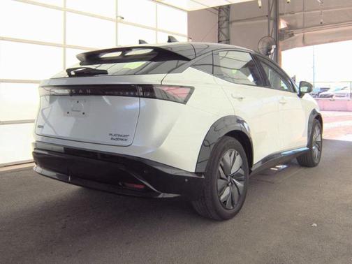 2023 Nissan ARIYA PLATINUM+ e-4ORCE