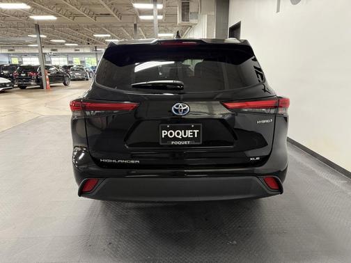 2021 Toyota Highlander Hybrid XLE