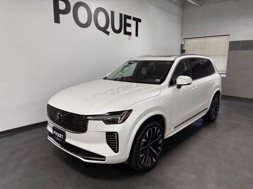 Crystal White Metallic 2025 Volvo XC90 B6 Plus 7-Seater