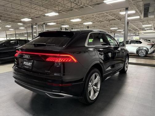 2022 Audi Q8 55 Premium Plus