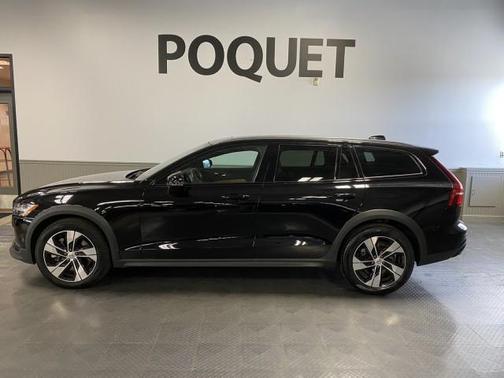 2020 Volvo V60 Cross Country T5
