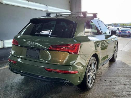 2022 Audi Q5 e 55 S line Premium Plus