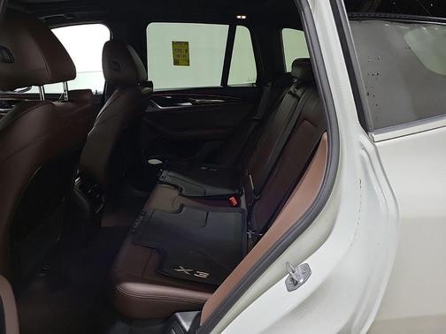 Mineral White Metallic 2019 BMW X3 xDrive30i