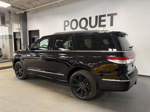 2024 Lincoln Navigator Reserve