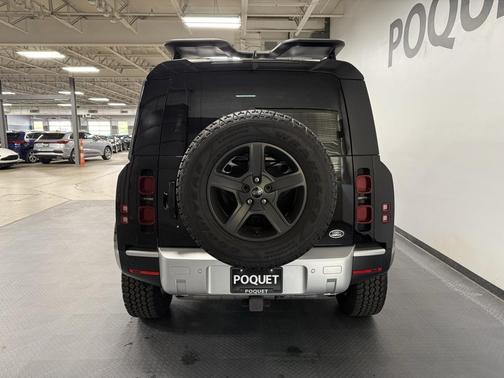 2023 Land Rover Defender 110 S