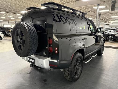 2023 Land Rover Defender 110 S