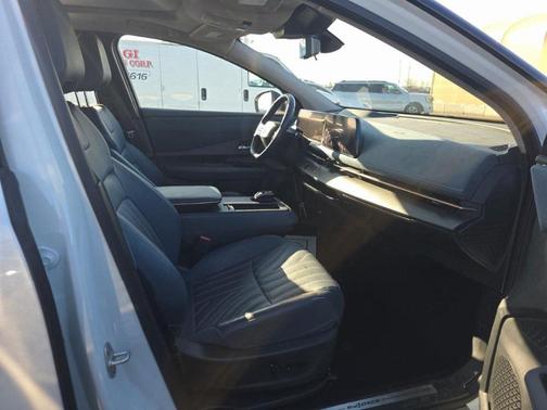 2023 Nissan ARIYA PLATINUM+ e-4ORCE