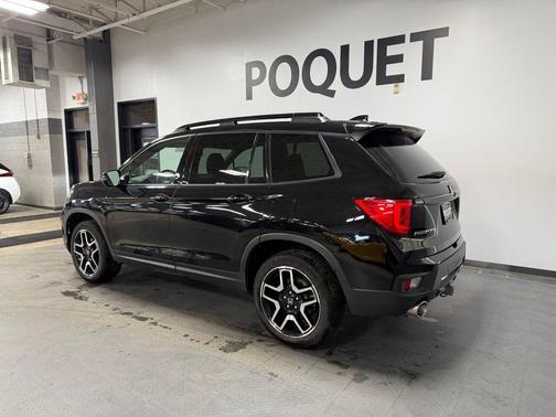 2023 Honda Passport Elite