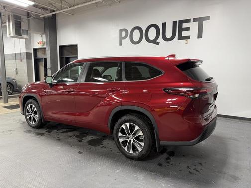 2024 Toyota Highlander XLE