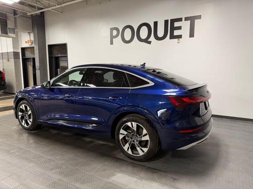2022 Audi e-tron Sportback S line Prestige