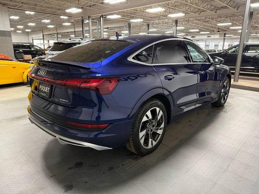 2022 Audi e-tron Sportback S line Prestige