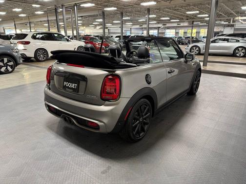 2016 MINI Convertible Base