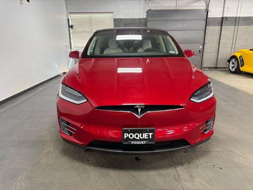 2018 Tesla Model X 75D