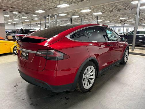 2018 Tesla Model X 75D