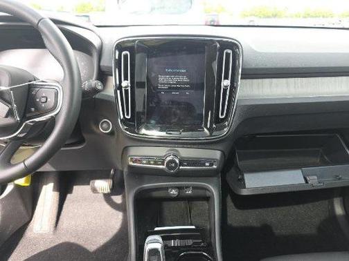 2021 Volvo XC40 T5 Inscription