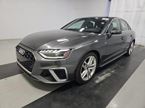 2022 Audi A4 45 S line Premium Plus