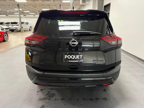 Super Black 2023 Nissan Rogue SV