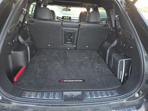 2023 Mitsubishi Outlander SEL 40th Anniversary