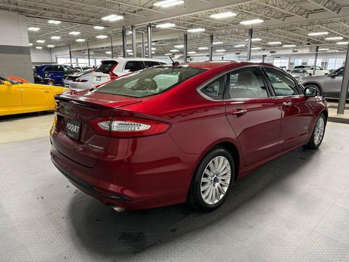 2014 Ford Fusion Energi Titanium