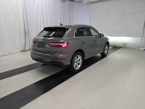 2024 Audi Q3 Premium