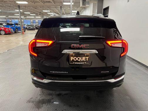 2023 GMC Terrain Denali