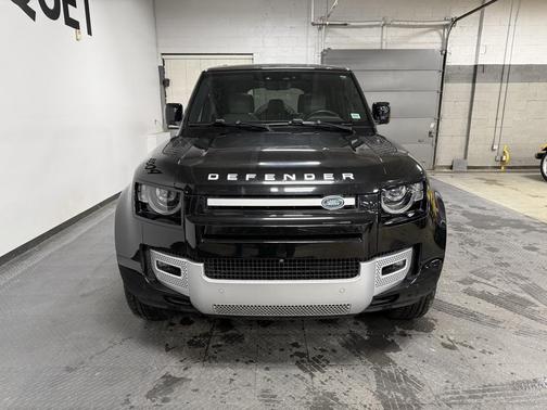 2022 Land Rover Defender XS Edition