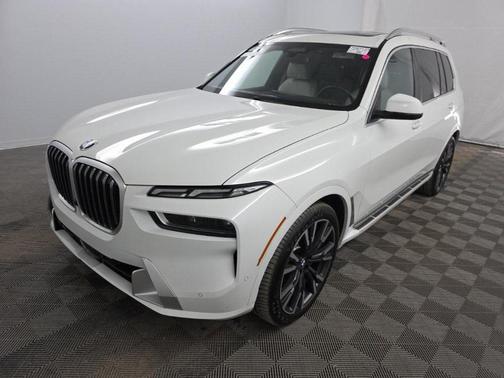 2023 BMW X7 xDrive40i