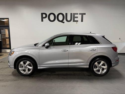 2022 Audi Q3 40 Premium
