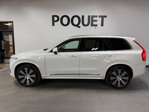 2022 Volvo XC90 T6 Inscription