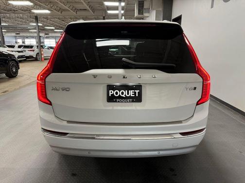 2022 Volvo XC90 T6 Inscription