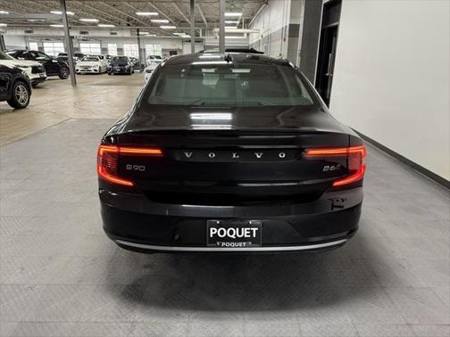 2022 Volvo S90 B6 Inscription