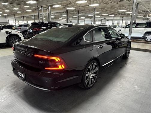 2022 Volvo S90 B6 Inscription