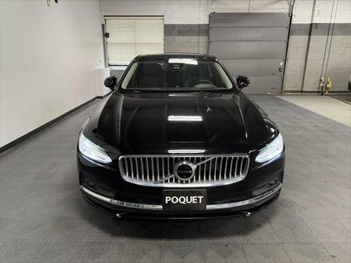 2022 Volvo S90 B6 Inscription