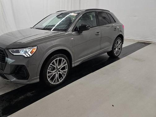 2025 Audi Q3 45 S line Premium Plus