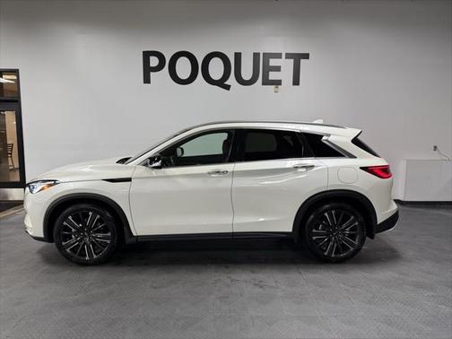 2022 INFINITI QX50 LUXE AWD