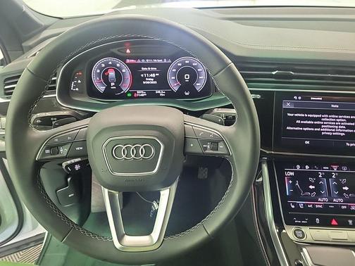 2025 Audi Q7 55 Prestige
