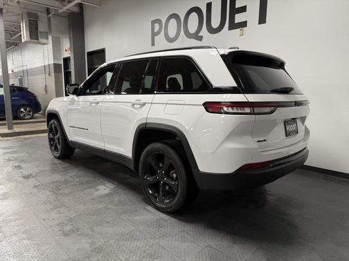 2024 Jeep Grand Cherokee Altitude