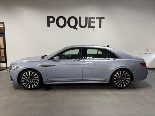 Chroma Crystal Blue Metallic 2019 Lincoln Continental Black Label