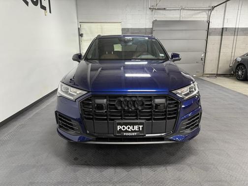 2022 Audi Q7 55 Premium Plus