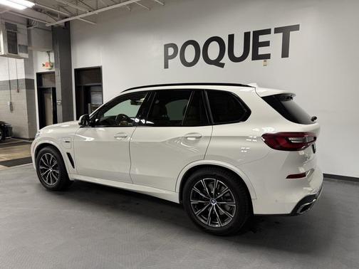 2022 BMW X5 xDrive45e
