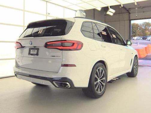 2022 BMW X5 xDrive45e