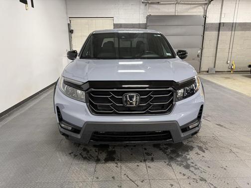 2022 Honda Ridgeline Black