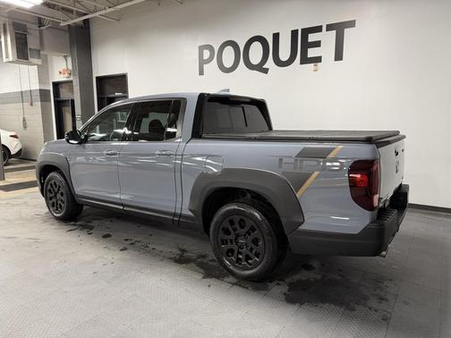 2022 Honda Ridgeline Black