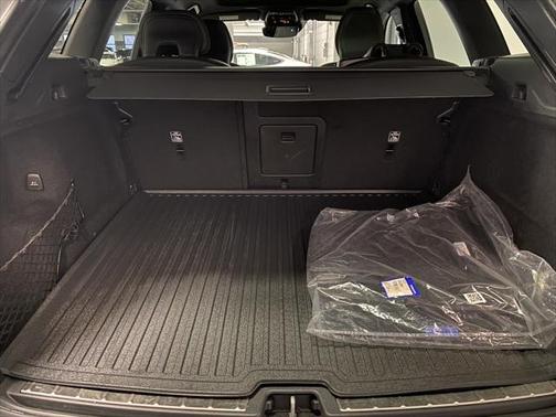 2020 Volvo XC60 T5 R-Design