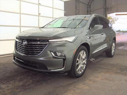 2022 Buick Enclave AWD Essence
