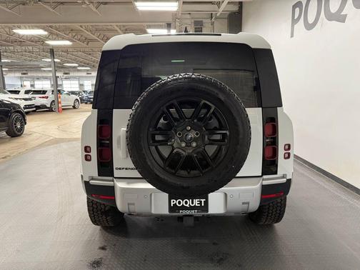 2024 Land Rover Defender S