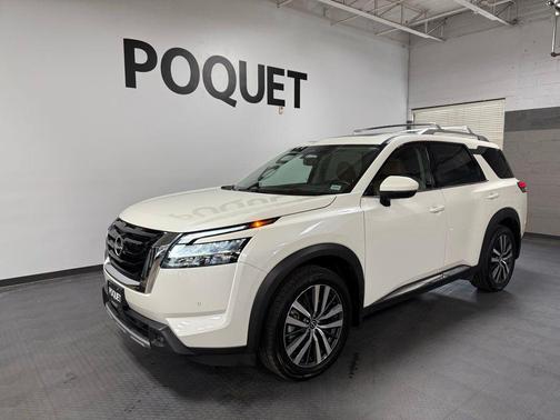 Pearl White Tricoat 2022 Nissan Pathfinder Platinum