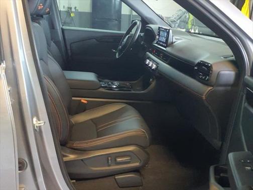 2023 Honda Pilot TrailSport